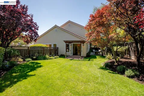 $2,095,000 | 367 Creedon Circle, Alameda, CA 94502