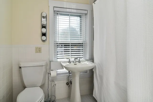 $4,200 | 110 Main Street, Unit 2, Hopkinton, MA 01748