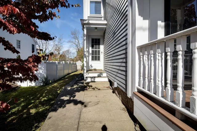 $4,200 | 110 Main Street, Unit 2, Hopkinton, MA 01748