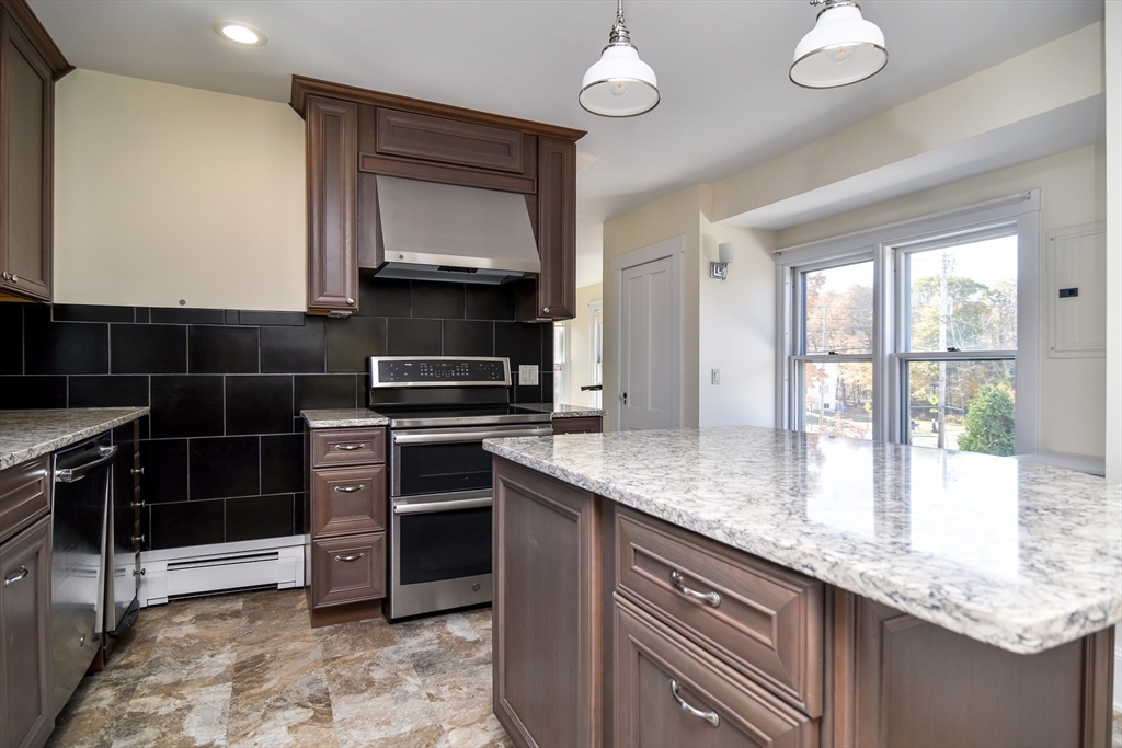 110 Main Street, Unit 2 Hopkinton, MA 01748 - Photo 4 of 26