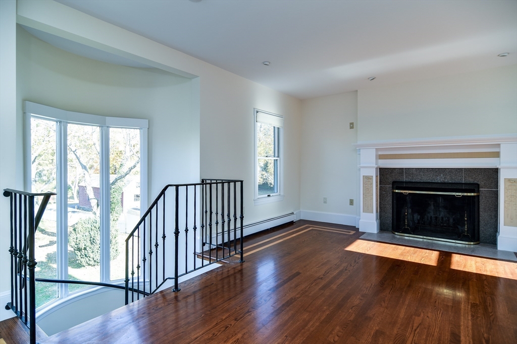 110 Main Street, Unit 2 Hopkinton, MA 01748 - Photo 6 of 26