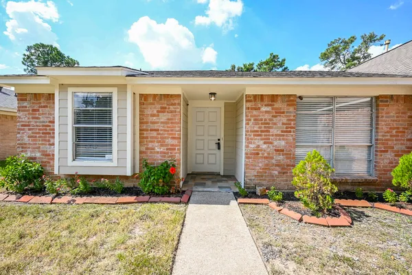 $229,900 | 23019 Bridgewater Drive, Spring, TX 77373