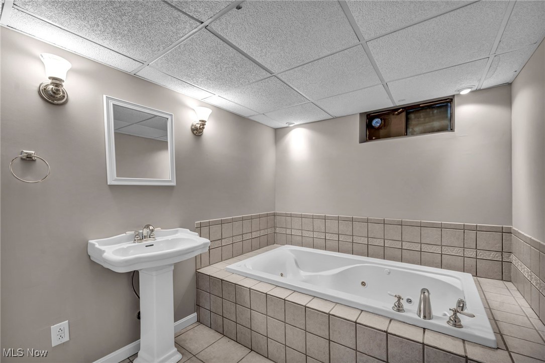 30051 Forestgrove Road Willowick, OH 44095 - Photo 28 of 47