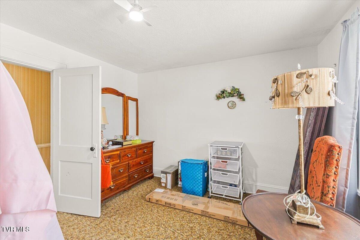 752 North Main Avenue Erwin, TN 37650 - Photo 32 of 39 34-128A6187