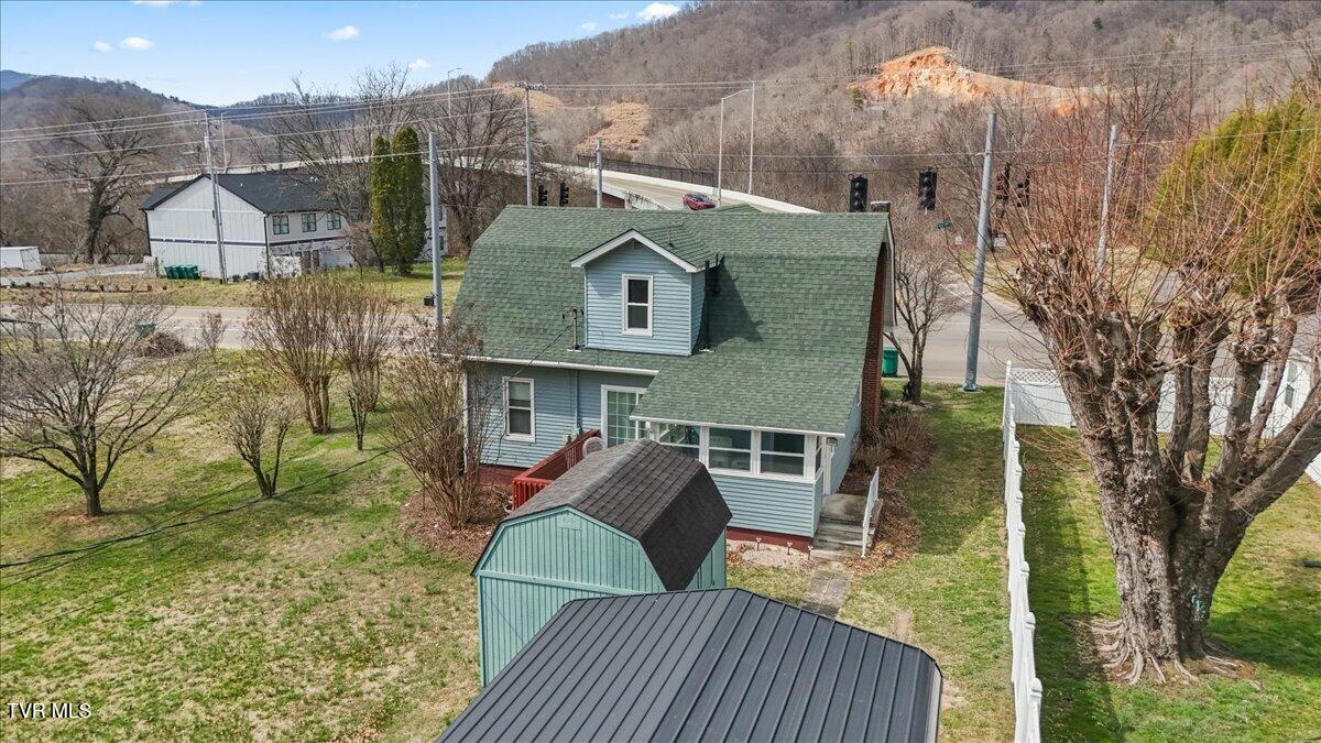 752 North Main Avenue Erwin, TN 37650 - Photo 9 of 39 41-DJI_20260304125748_0701_D