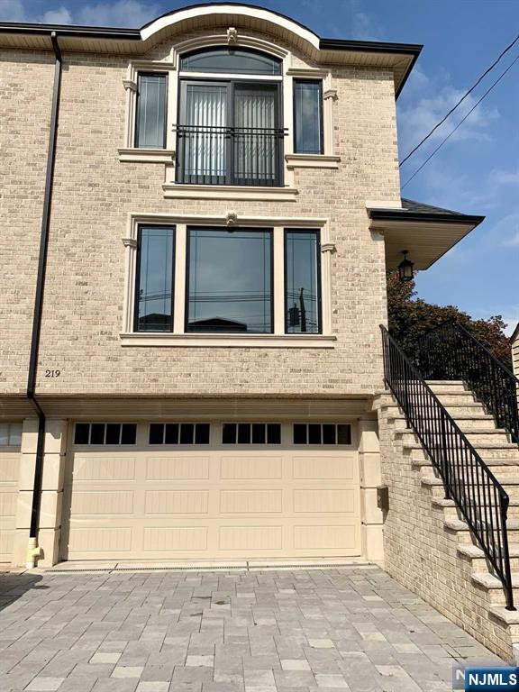 219 Roff Avenue, Unit B Palisades Park, NJ 07650 - Photo 2 of 14