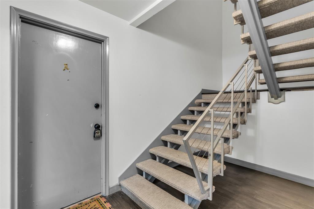 6234 Bandera Avenue, Unit A Dallas, TX 75225 - Photo 21 of 28