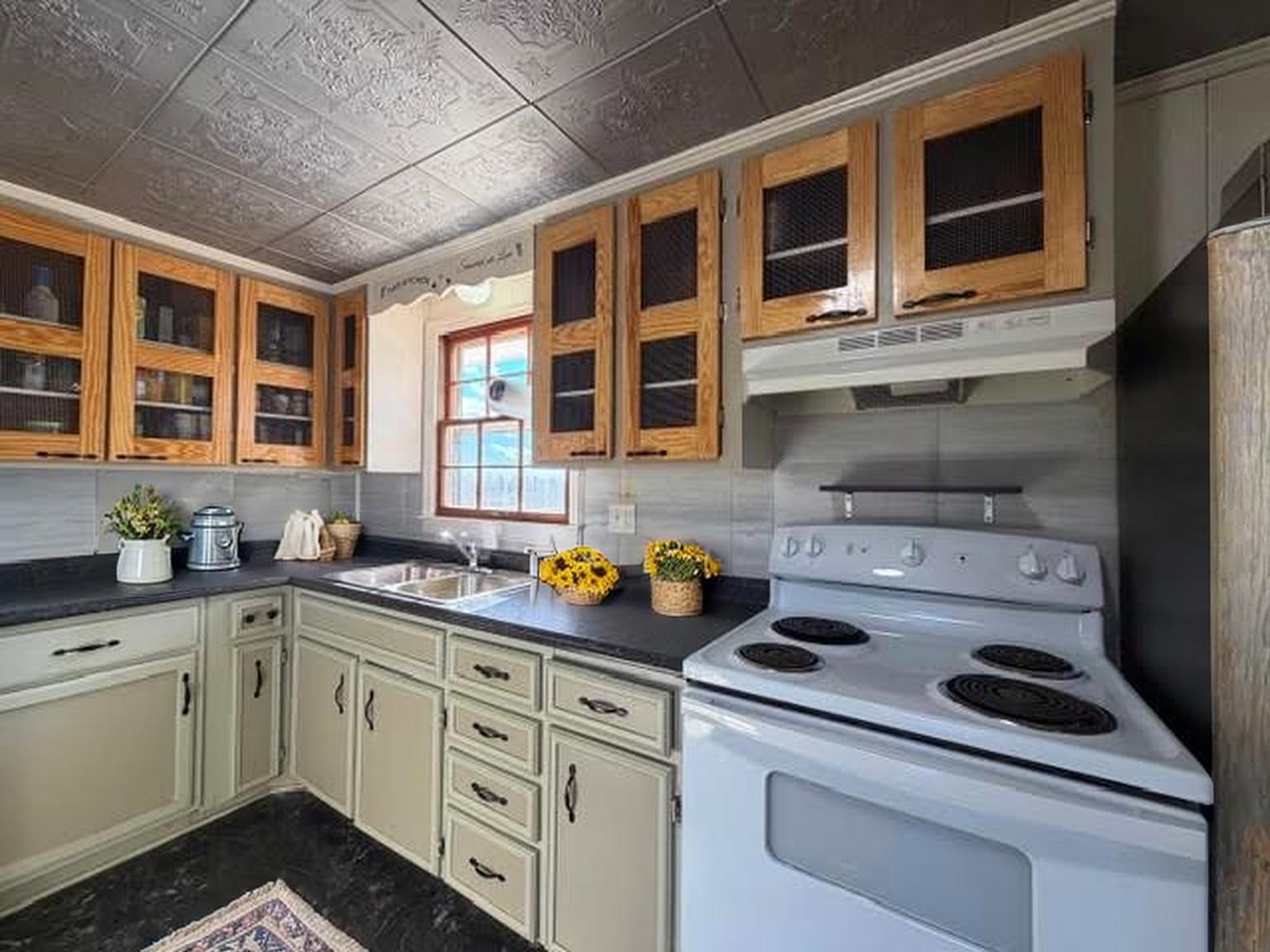 k3 - Kitchen - Farmhouse - 6