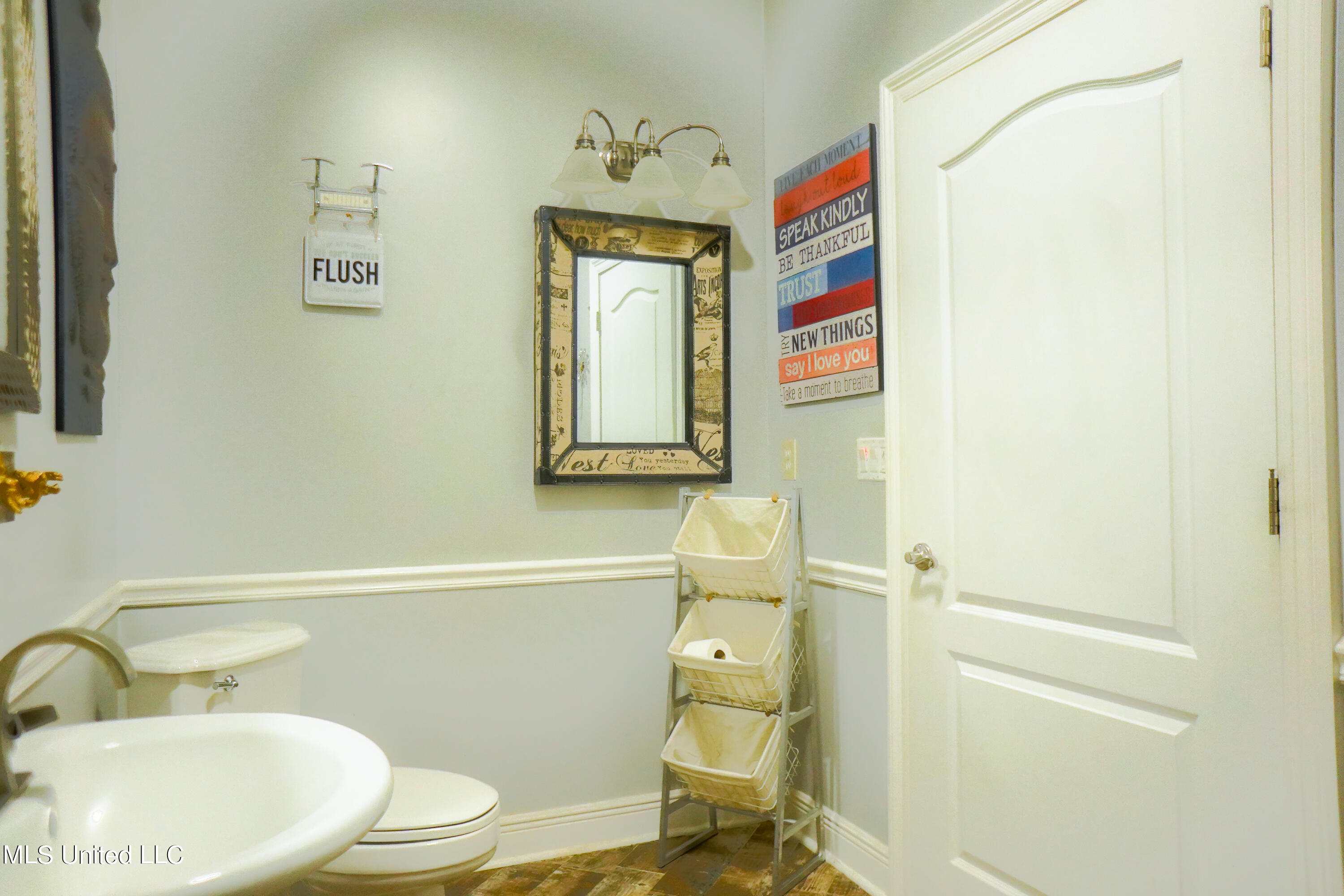 21797 Ridgeview Drive Saucier, MS 39574 - Photo 11 of 18 bathroom 2