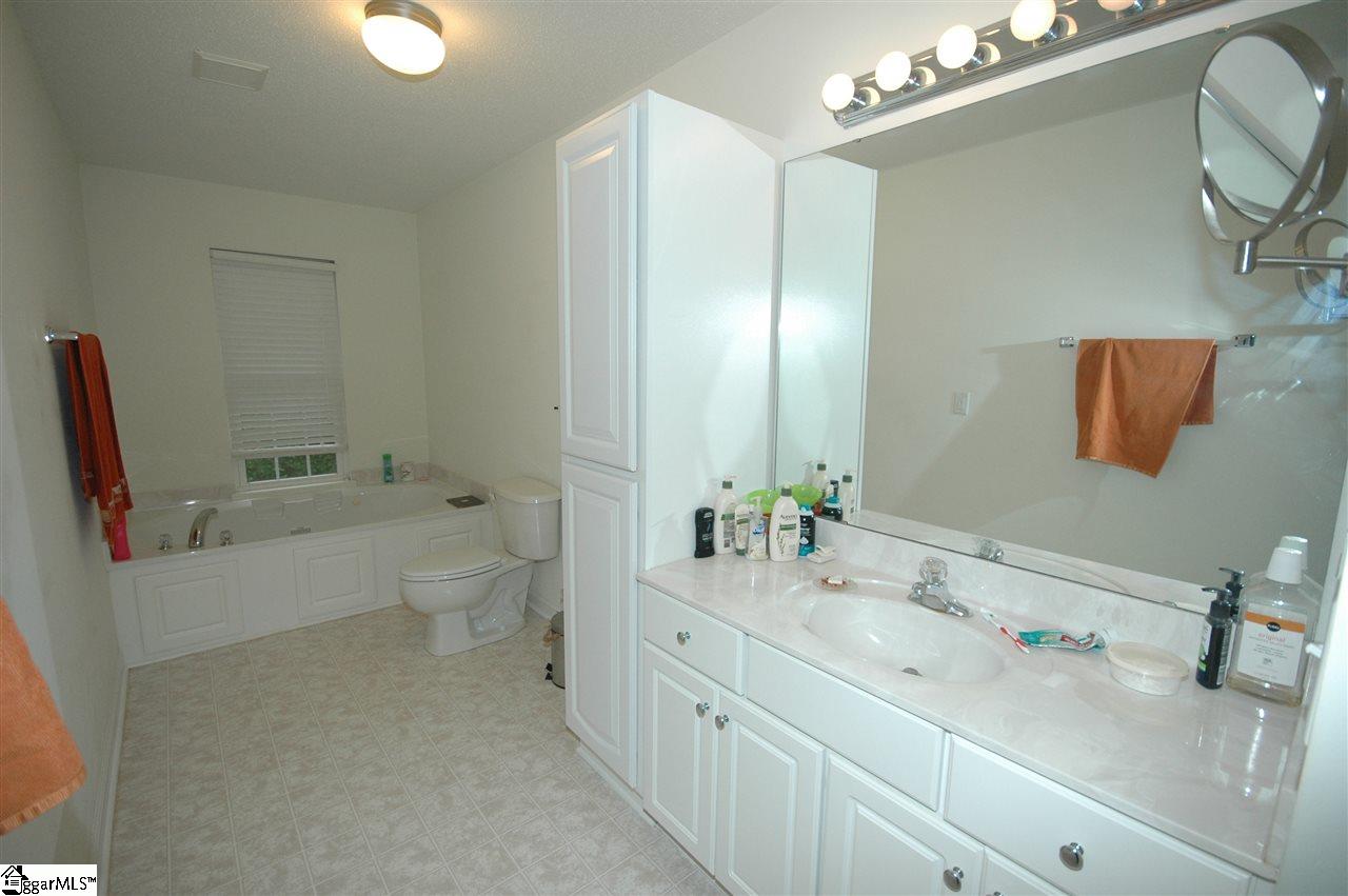 103 Rockingham Road Seneca, SC 29672 - Photo 14 of 25 Gallery Image 14