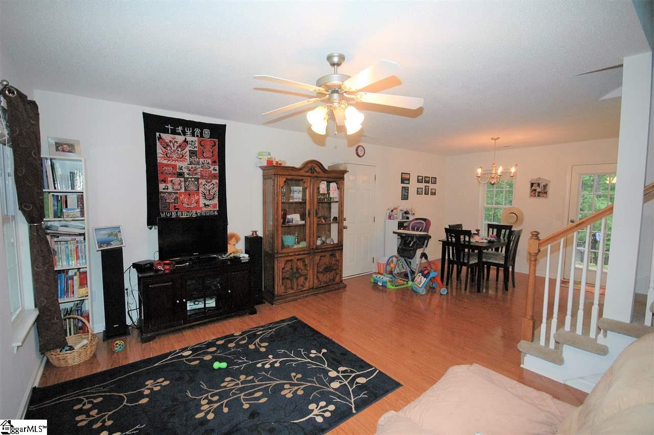 103 Rockingham Road Seneca, SC 29672 - Photo 3 of 25 Gallery Image 3