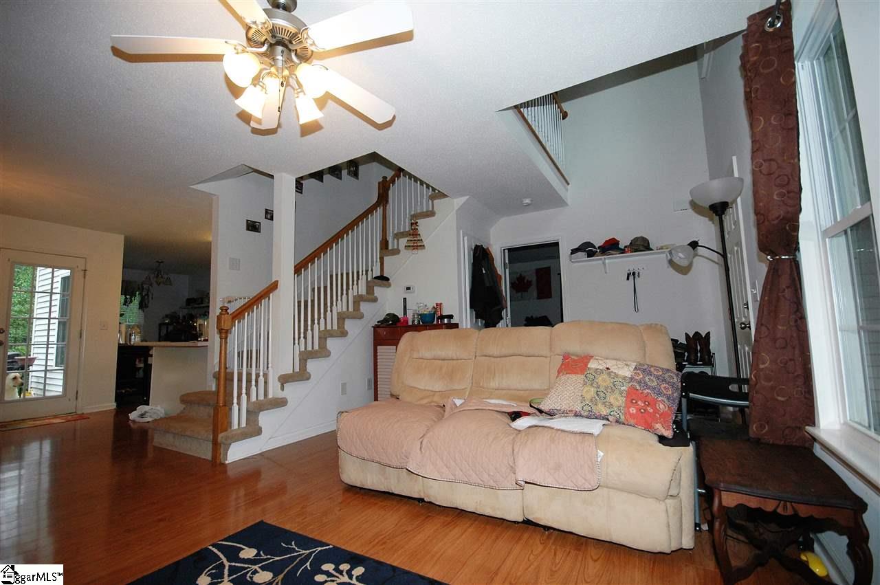 103 Rockingham Road Seneca, SC 29672 - Photo 5 of 25 Gallery Image 5