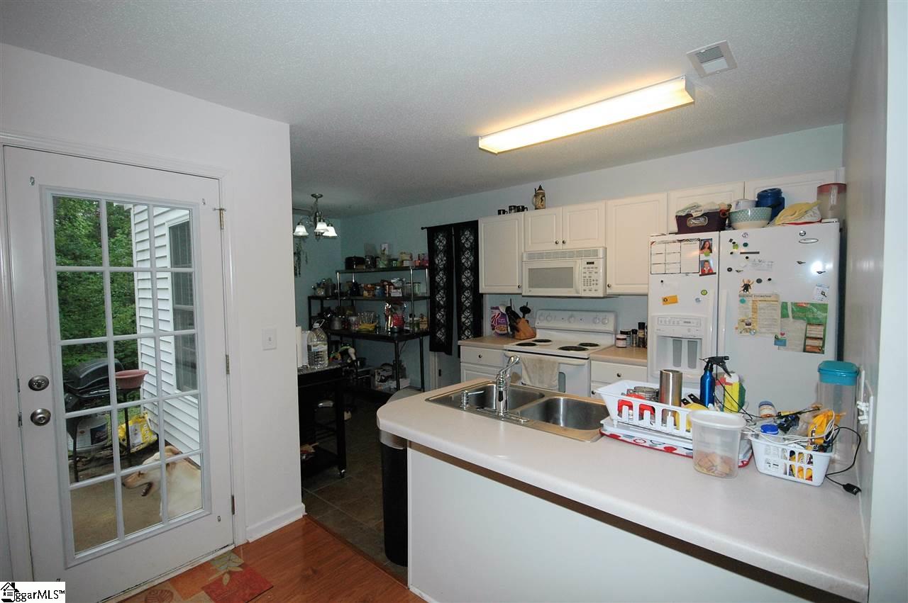103 Rockingham Road Seneca, SC 29672 - Photo 8 of 25 Gallery Image 8