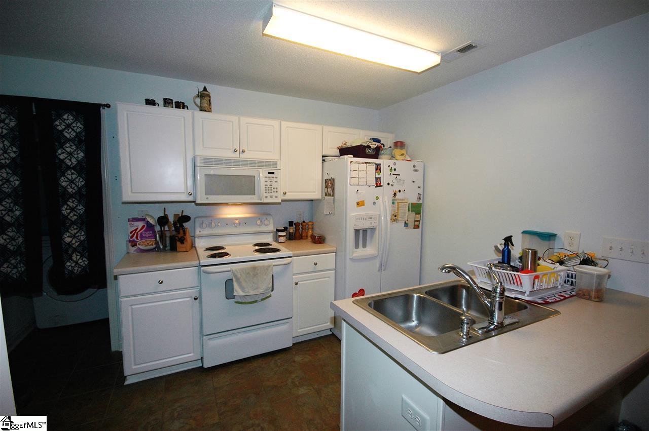 103 Rockingham Road Seneca, SC 29672 - Photo 9 of 25 Gallery Image 9