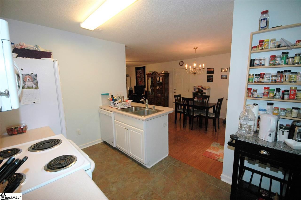 103 Rockingham Road Seneca, SC 29672 - Photo 10 of 25 Gallery Image 10