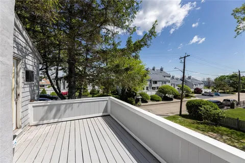 $1,590,000 | 16 Courtway Street, Narragansett, RI 02882