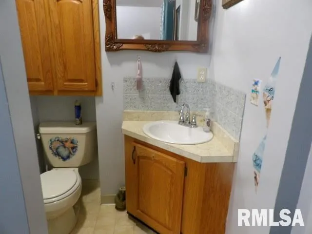 $390,000 | 4490 Brushy Creek Church Road, Galatia, IL 62935