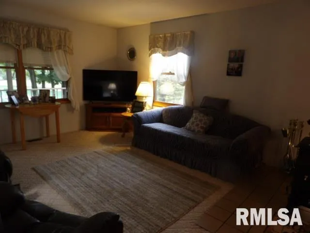 $390,000 | 4490 Brushy Creek Church Road, Galatia, IL 62935