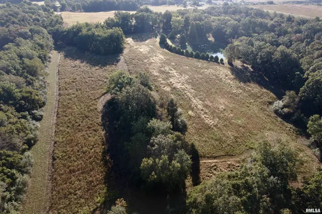 $390,000 | 4490 Brushy Creek Church Road, Galatia, IL 62935