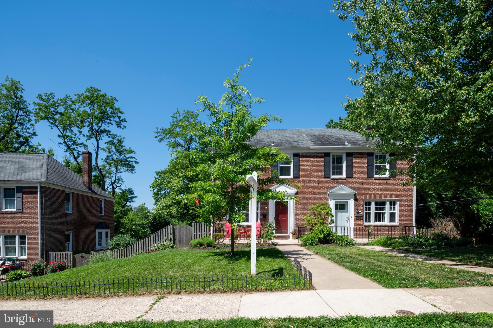 128 Stanmore Road Baltimore, MD 21212 - Photo 4 of 47