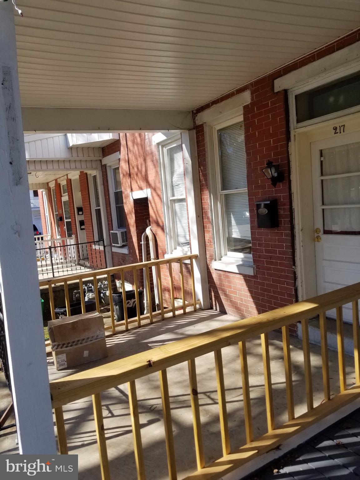 217 Irving Road York, PA 17403 - Photo 2 of 18 Gallery Image 2