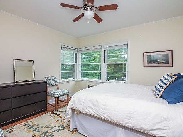 2543 Bennett Avenue, Unit 2 Evanston, IL 60201 - Photo 11 of 13