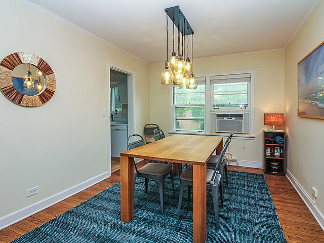 2543 Bennett Avenue, Unit 2 Evanston, IL 60201 - Photo 7 of 13