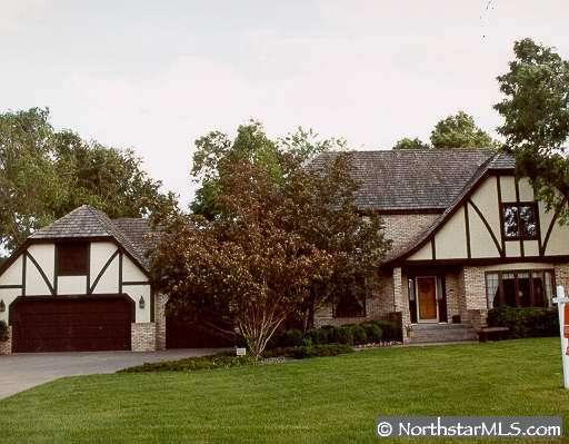 1034 Sherwood Road St. Paul, MN 55126 - Photo 1 of 1 Gallery Image 1
