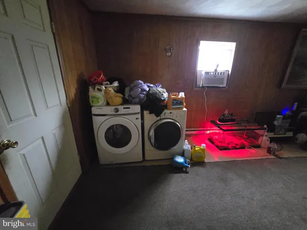 $180,000 | 3165 Springfield Pike, Springfield, WV 26763