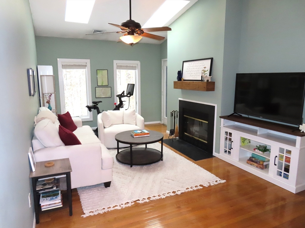 44 Bay Farm Road, Unit 44 Duxbury, MA 02332 - Photo 7 of 29