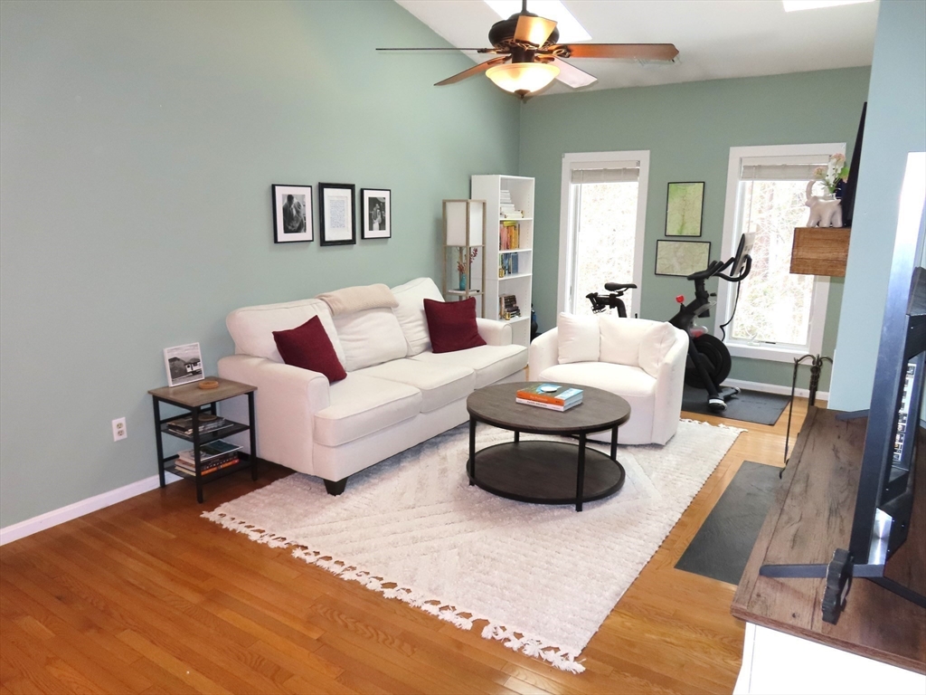 44 Bay Farm Road, Unit 44 Duxbury, MA 02332 - Photo 8 of 29