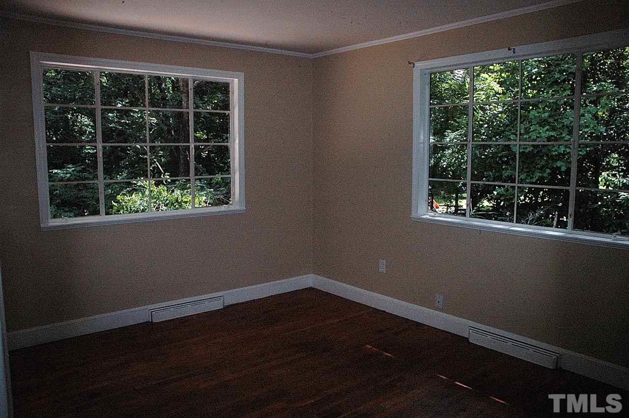 1615 Carbonton Road Sanford, NC 27330 - Photo 6 of 11