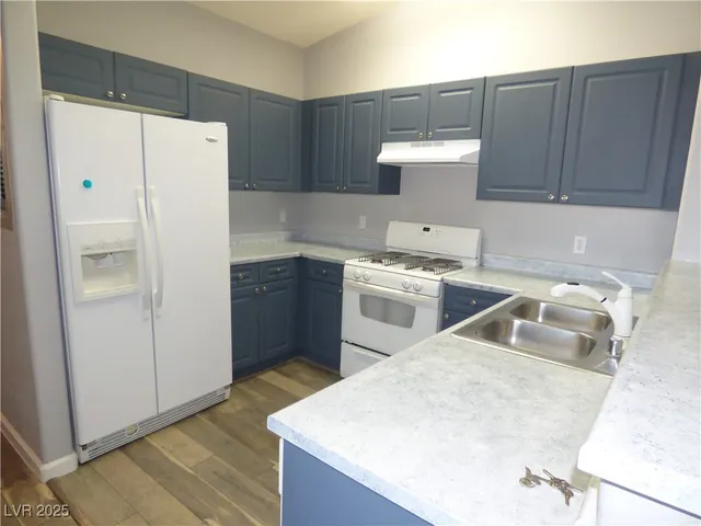 $1,575 | 9353 Leaping Deer Place, Unit 101, Las Vegas, NV 89178