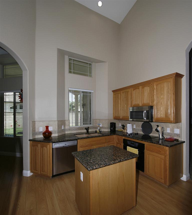 2416 Rodeo Street Selma, CA 93662 - Photo 2 of 99 Gallery Image 2
