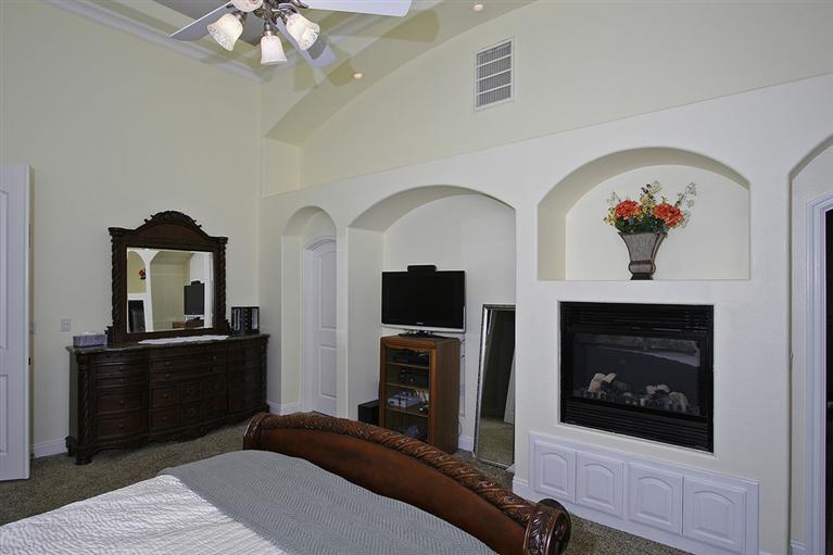 2416 Rodeo Street Selma, CA 93662 - Photo 16 of 99 Gallery Image 16