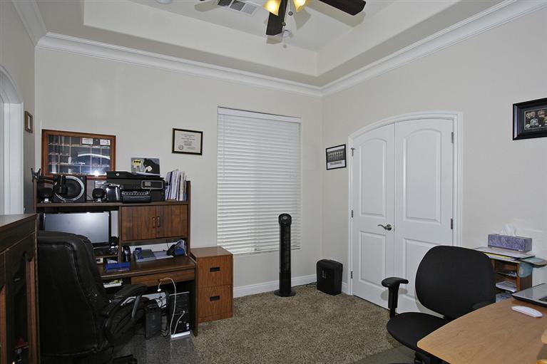 2416 Rodeo Street Selma, CA 93662 - Photo 19 of 99 Gallery Image 19