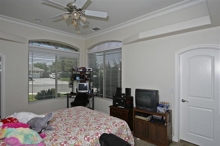 2416 Rodeo Street Selma, CA 93662 - Photo 21 of 99 Gallery Image 21
