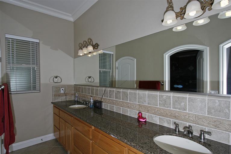 2416 Rodeo Street Selma, CA 93662 - Photo 23 of 99 Gallery Image 23