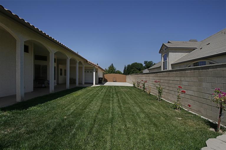 2416 Rodeo Street Selma, CA 93662 - Photo 30 of 99 Gallery Image 30