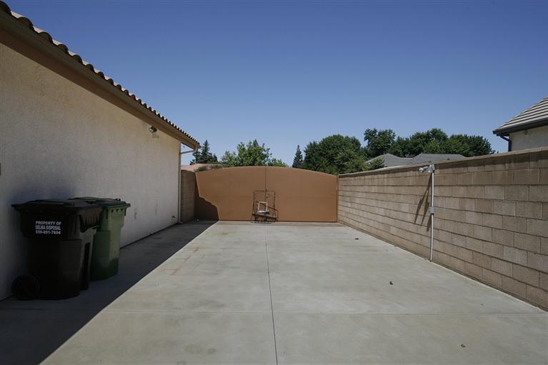 2416 Rodeo Street Selma, CA 93662 - Photo 31 of 99 Gallery Image 31