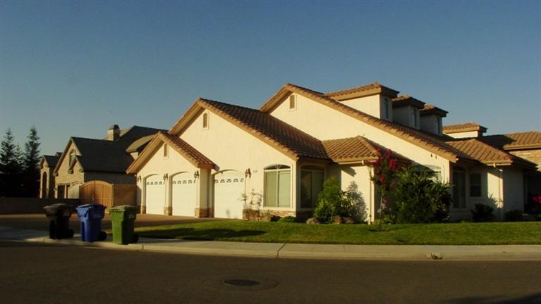 2416 Rodeo Street Selma, CA 93662 - Photo 54 of 99 Gallery Image 54