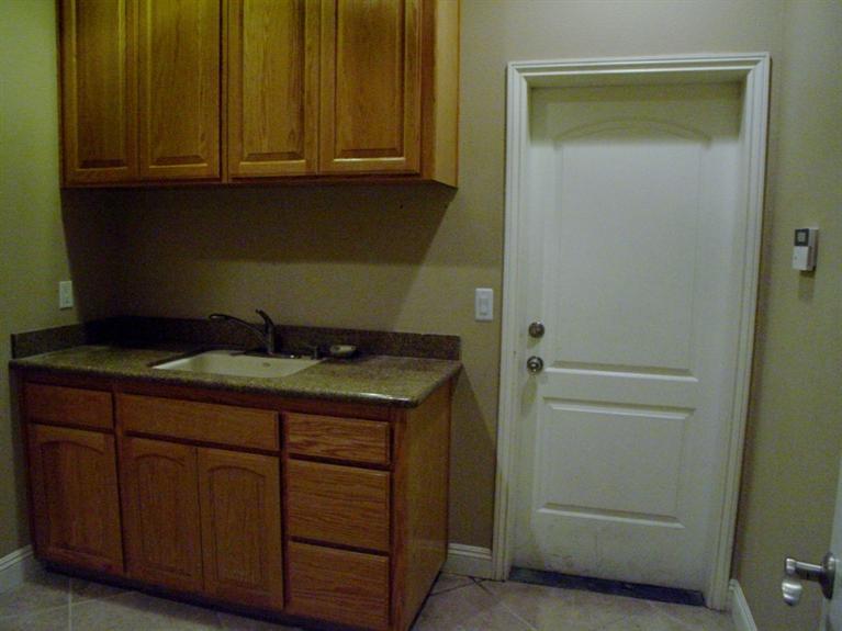 2416 Rodeo Street Selma, CA 93662 - Photo 87 of 99 Gallery Image 87