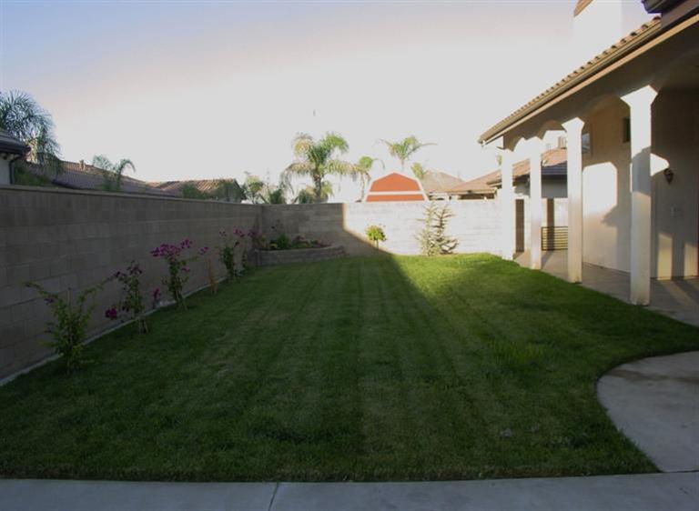 2416 Rodeo Street Selma, CA 93662 - Photo 90 of 99 Backyard with block fencing