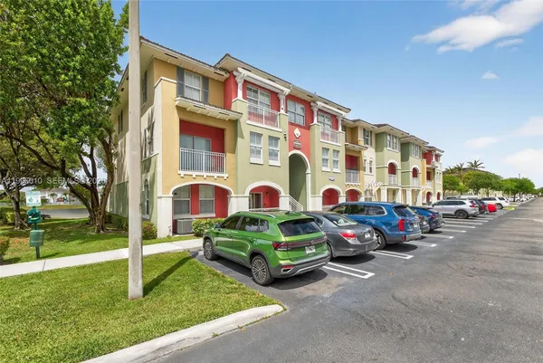 $2,800 | 11103 Northwest 83rd Street, Unit 204, Doral, FL 33178