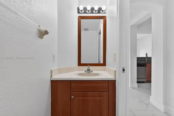 $2,800 | 11103 Northwest 83rd Street, Unit 204, Doral, FL 33178