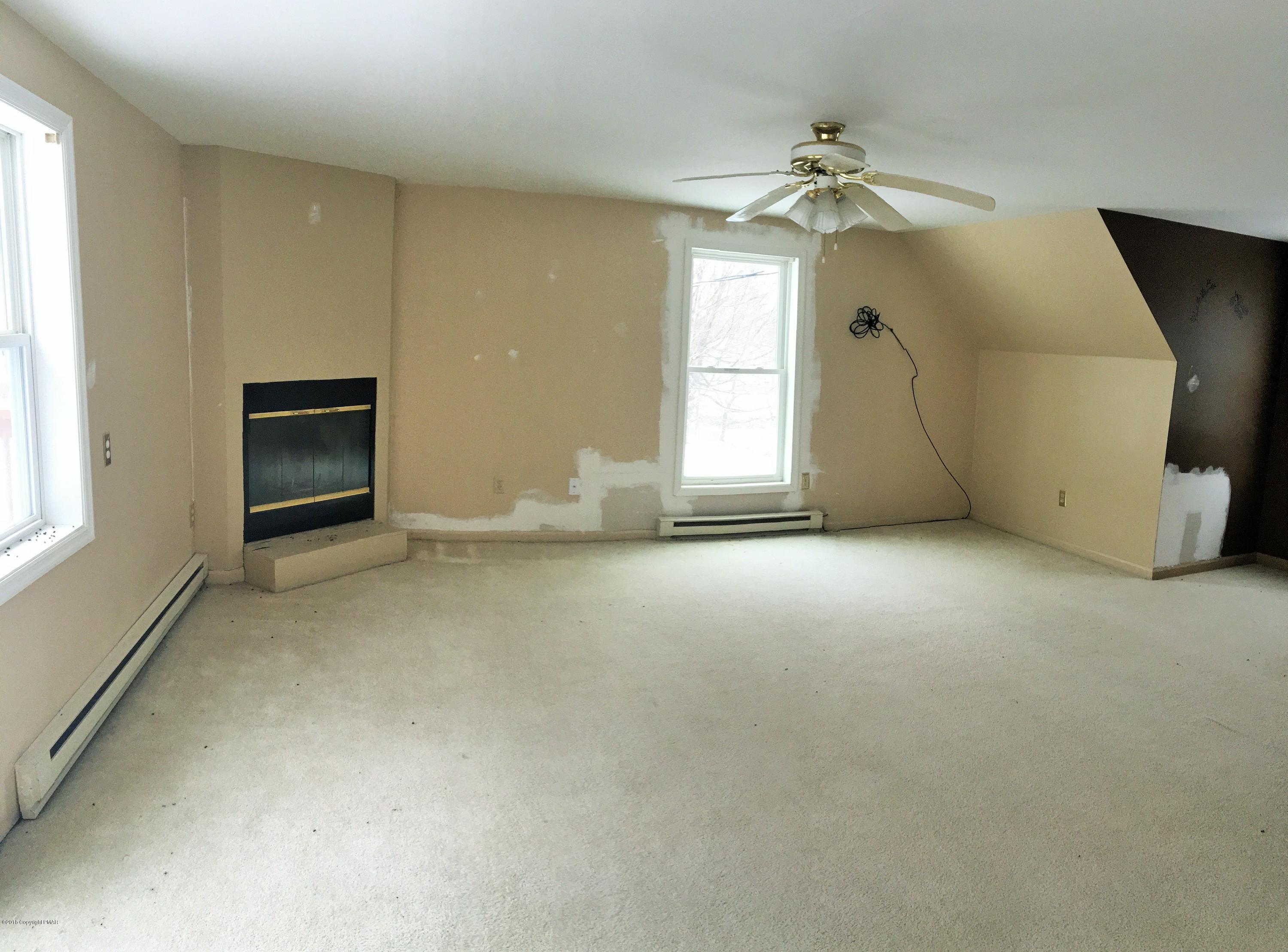 225 Ryan Road Blakeslee, PA 18610 - Photo 7 of 10 Photo Feb 19, 1 58 51 PM