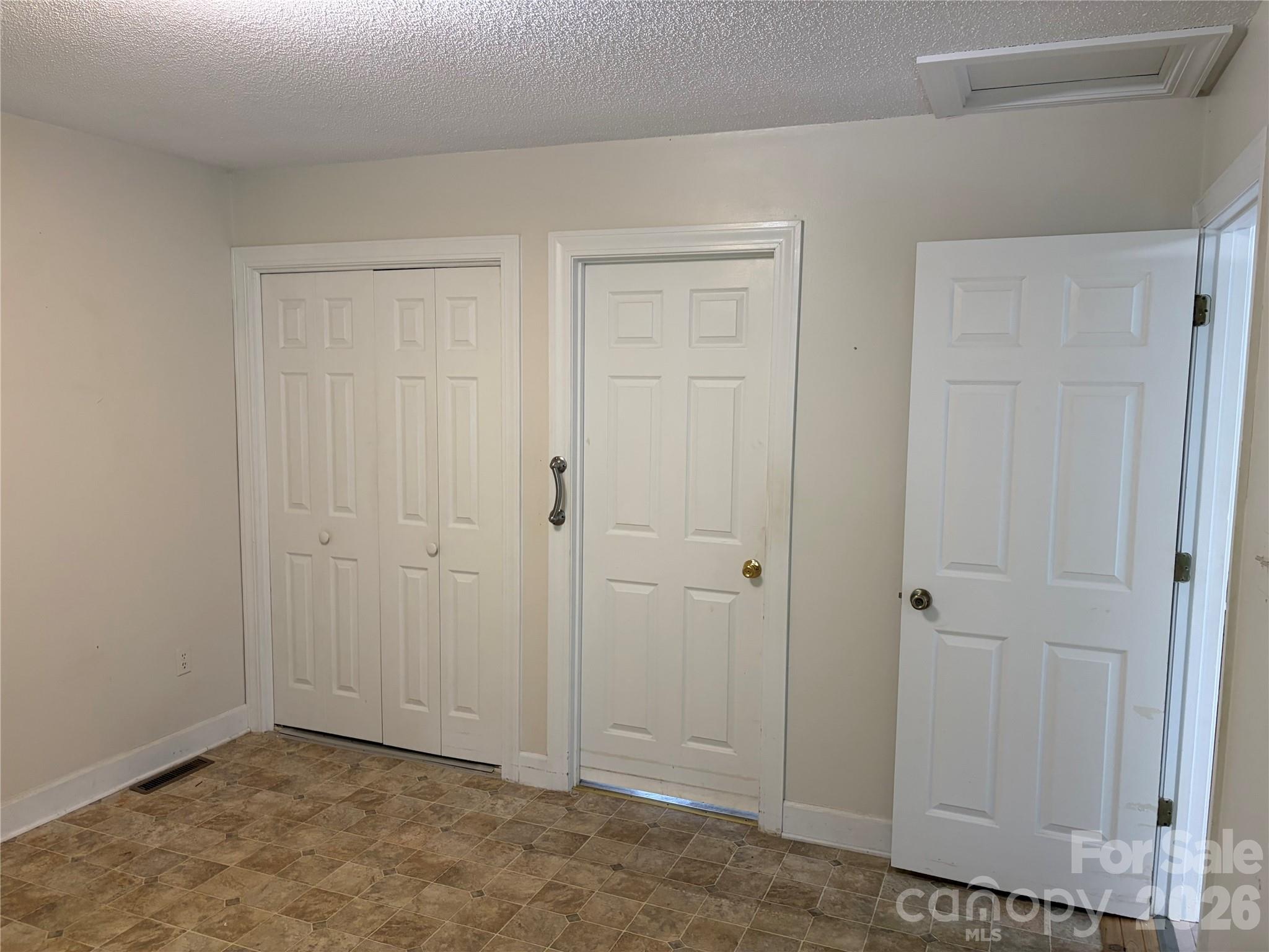 256 A Bruce Road Mars Hill, NC 28754 - Photo 33 of 39 a view of an empty room