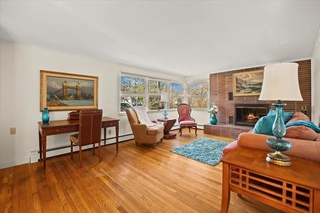 $450,000 | 5 Freetown Street, Lakeville, MA 02347