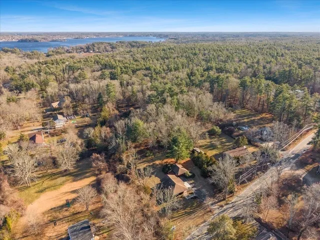 $450,000 | 5 Freetown Street, Lakeville, MA 02347