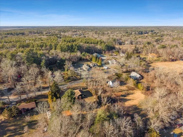 $450,000 | 5 Freetown Street, Lakeville, MA 02347